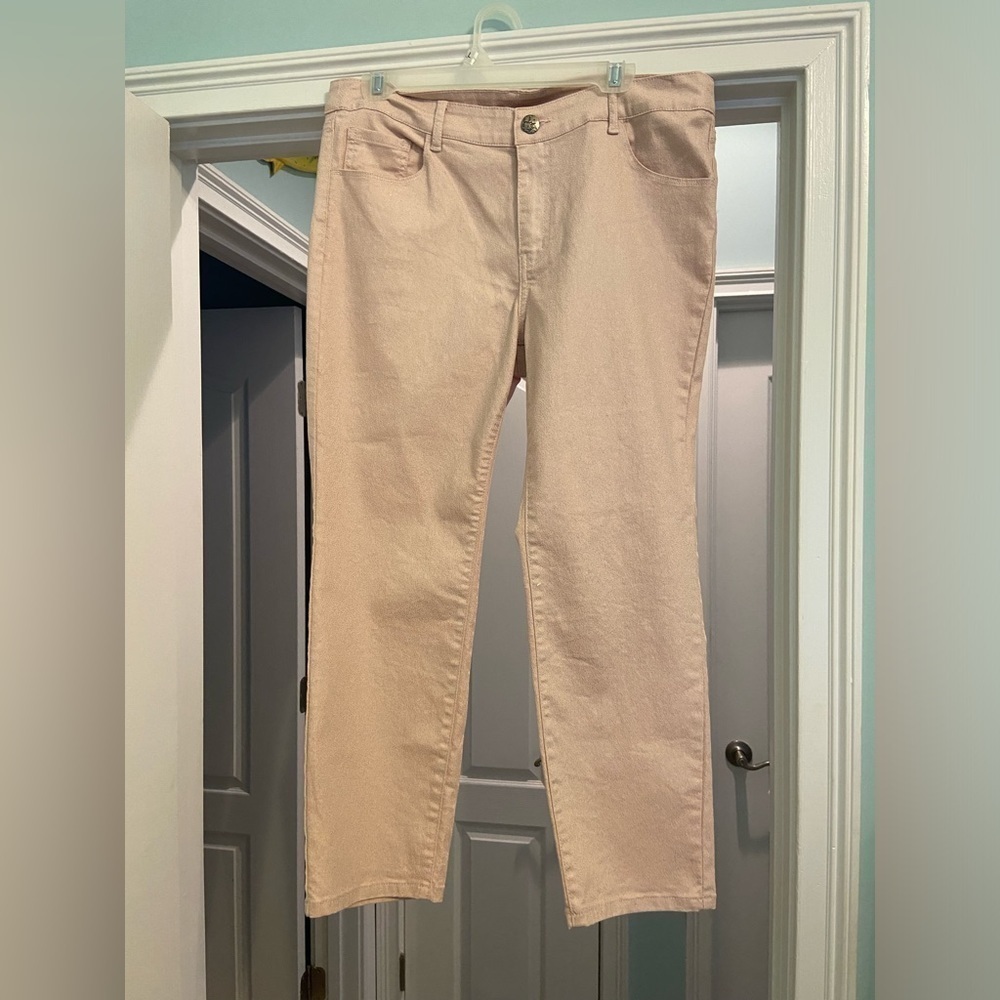 Soft Surroundings Light Pink And Silver Capris